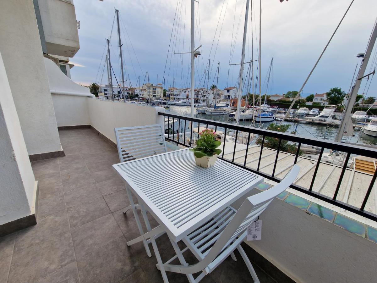 Estudio Somni 54 Empuriabrava Exteriör bild